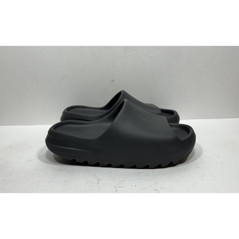 Adidas Yeezy Slide Onyx Men's Size 9 HQ6448 Shoes Sandals